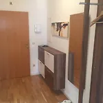 Superior-apartment Mit Pool Und Seezugang