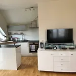 Superior-apartment Mit Pool Und Seezugang * Velden am Wörthersee