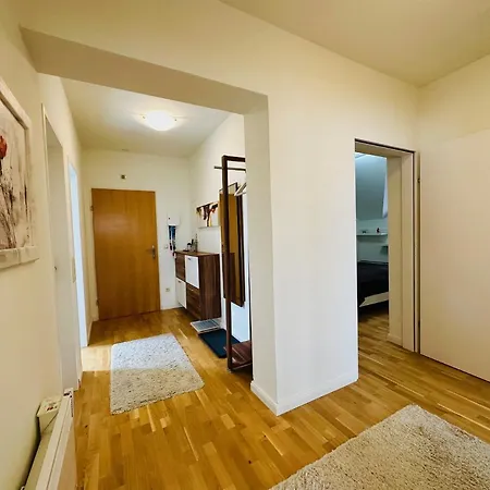 Lägenhet Superior-apartment Mit Pool Und Seezugang Velden am Wörthersee