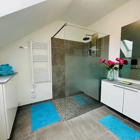 Superior-apartment Mit Pool Und Seezugang Lägenhet Velden am Wörthersee