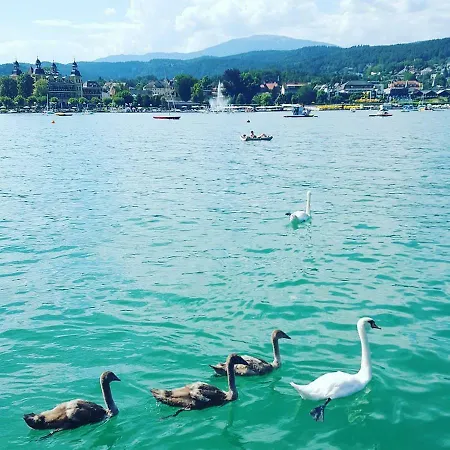 Superior-apartment Mit Pool Und Seezugang Apartamento *