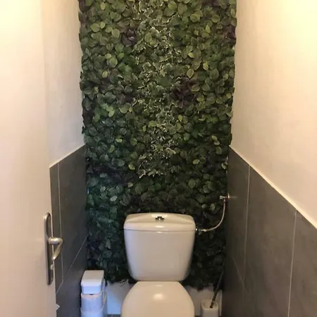 Superior-apartment Mit Pool Und Seezugang