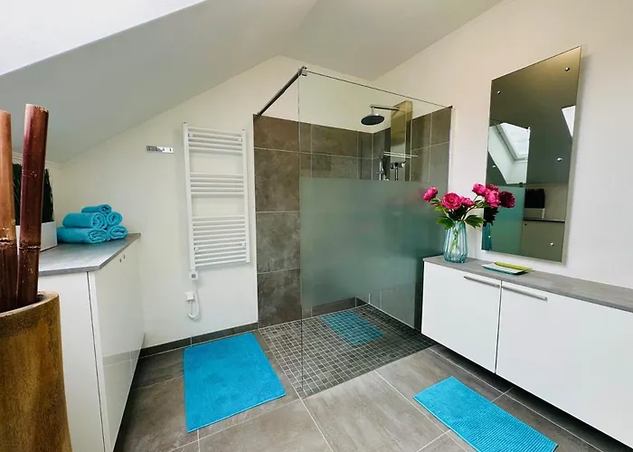 Superior-apartment Mit Pool Und Seezugang Daire Velden am Wörthersee